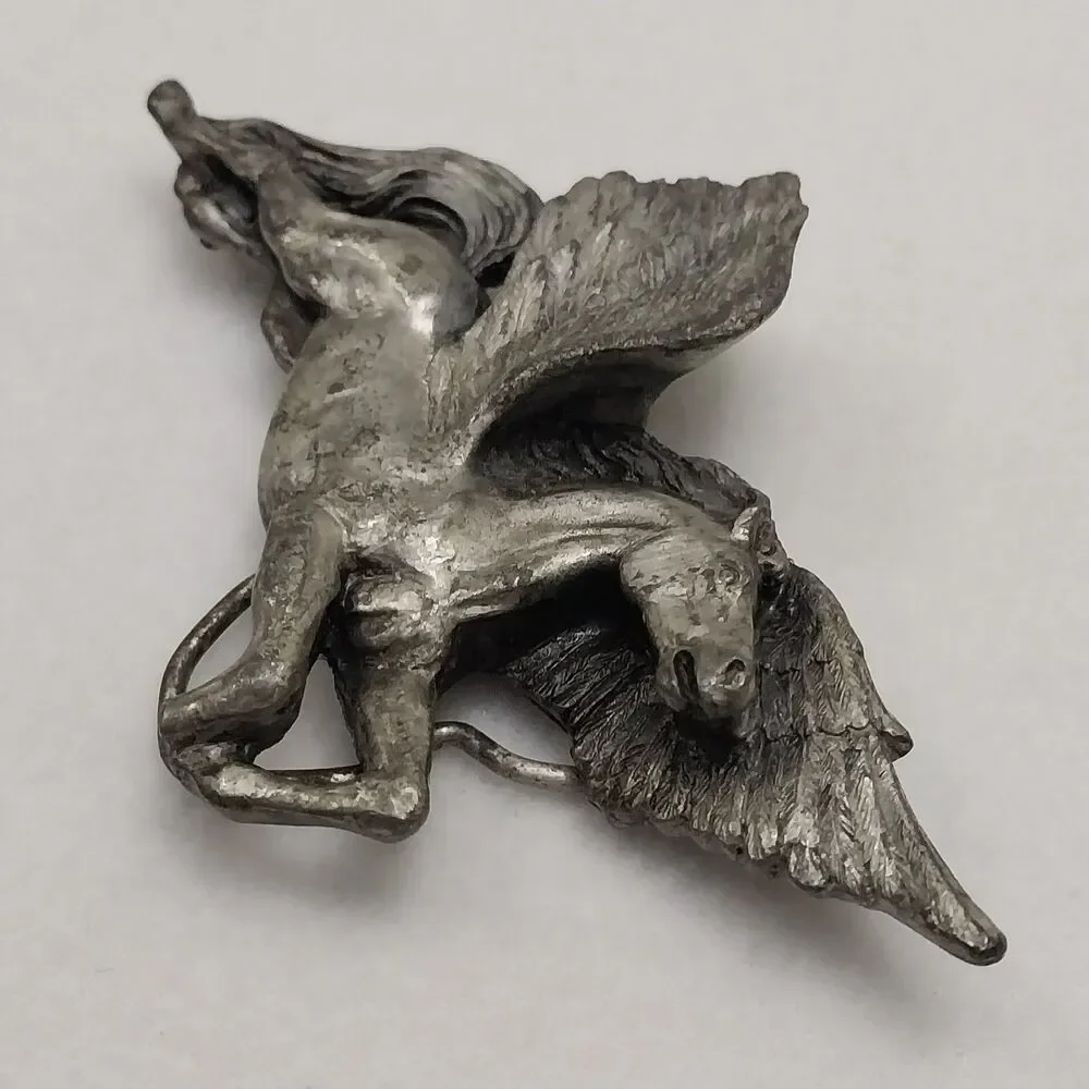Vintage 1981 Bergamot Pegasus Horse Silver Toned Belt Buckle (Broken Wing) #E53